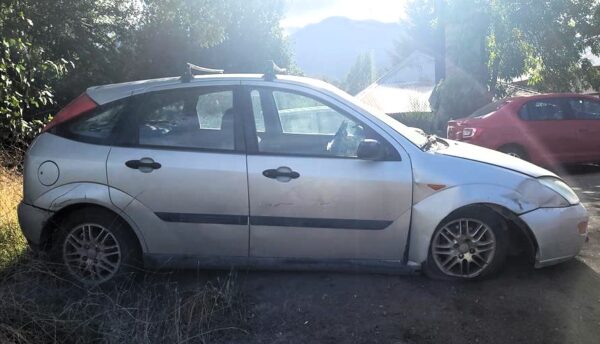 FORD FOCUS 1.8 16V CLX    -    1602 - Imagen 3