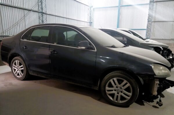 VOLKSWAGEN VENTO 2.5   -   4194 - Imagen 4