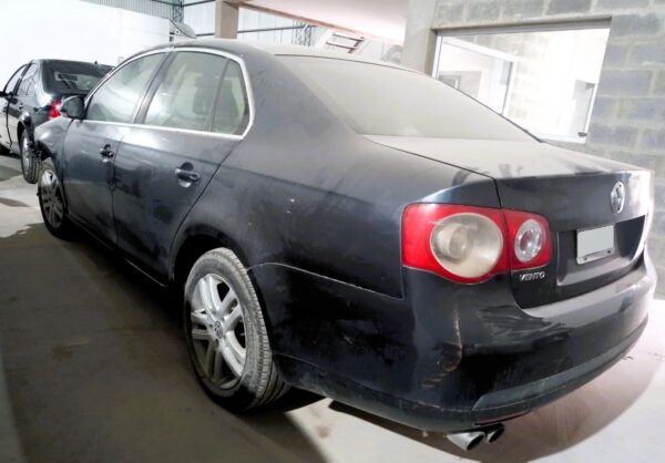 VOLKSWAGEN VENTO 2.5   -   4194 - Imagen 2